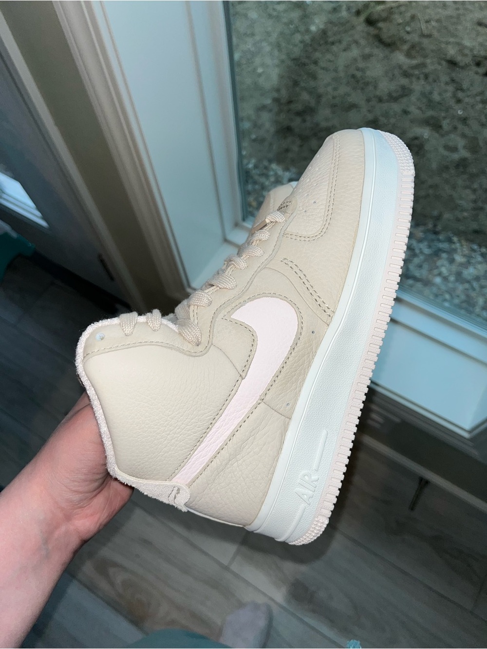 Nike High-Top Sneaker in Cream with Pale Pink Swoosh